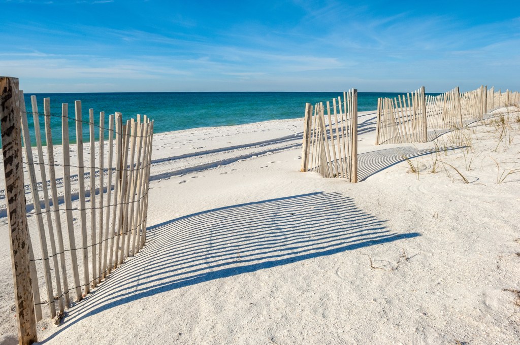 White sandy beach in Gulf of Mexico