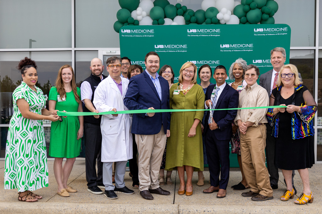 UAB Medicine Primary Care new Lee Branch location ribbon cutting