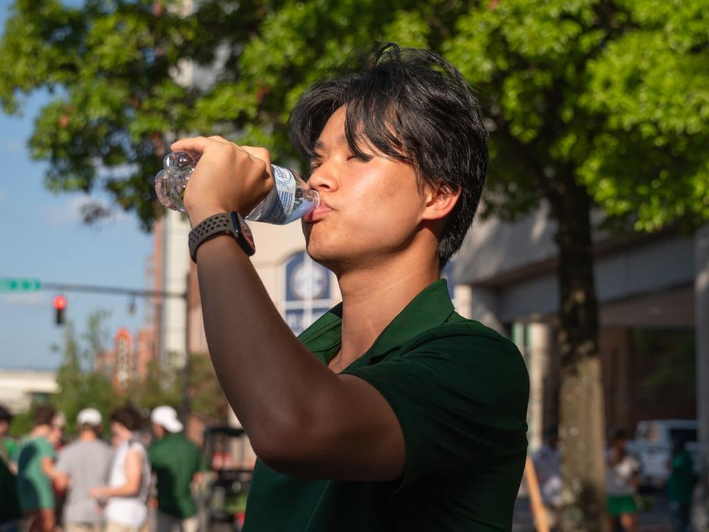  Understanding the link between electrolytes, hydration, and heat safety