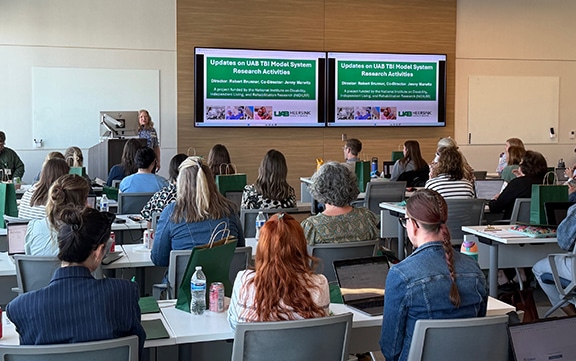 PM&R Faculty Member and Director of Traumatic Brain Injury Research Jenny Marwitz, MA presents at the TBIMS Leadership Forum